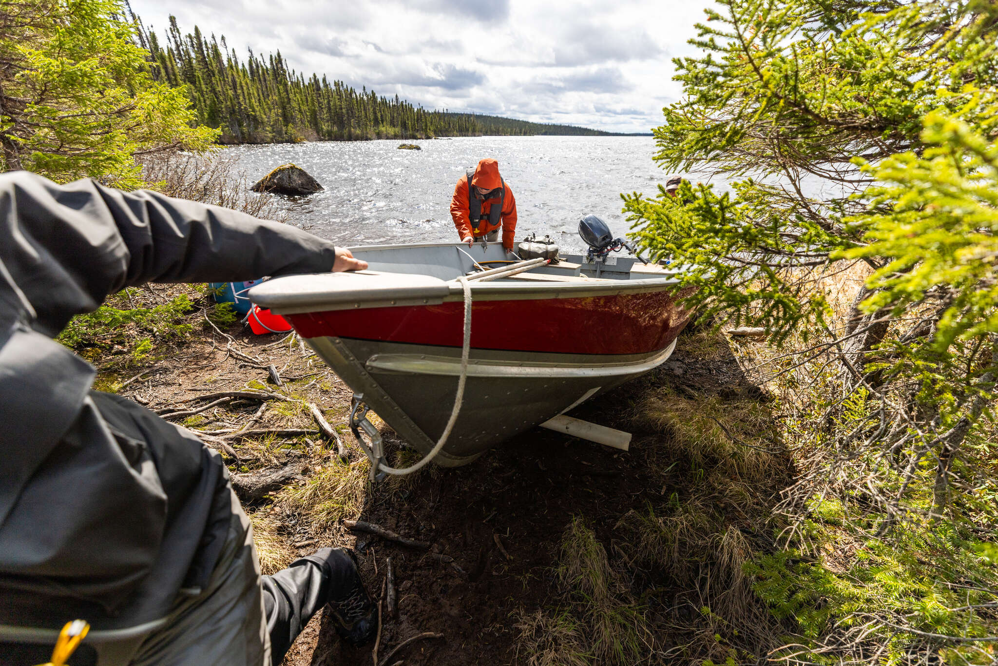 Igloo Lake Lodge - Image 11