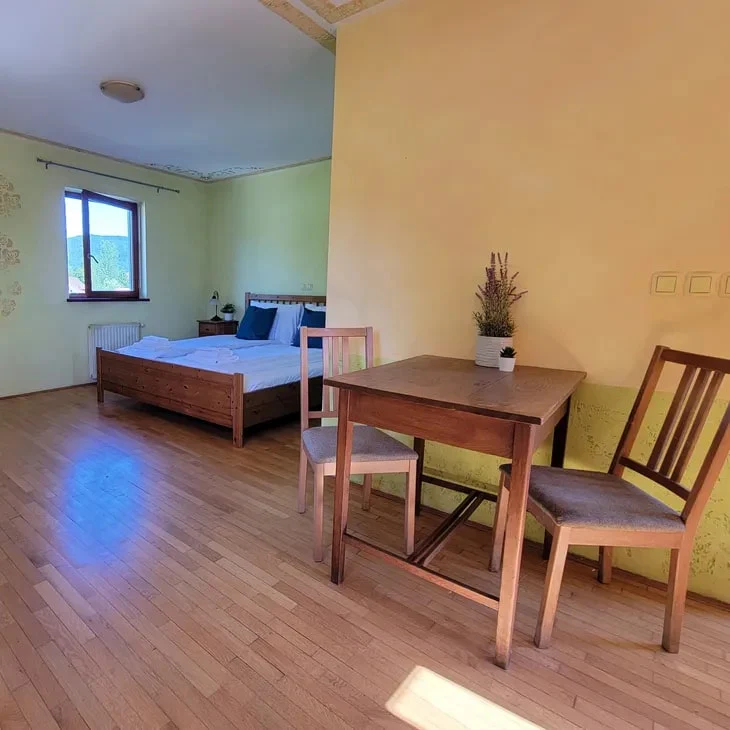 Krka River Lodge - Image 15